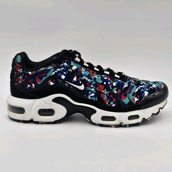 Nike Air Max Plus Black/White/Hyper Blue CU4623-001 Size 6.5Y Womens 8 - Picture 11 of 12